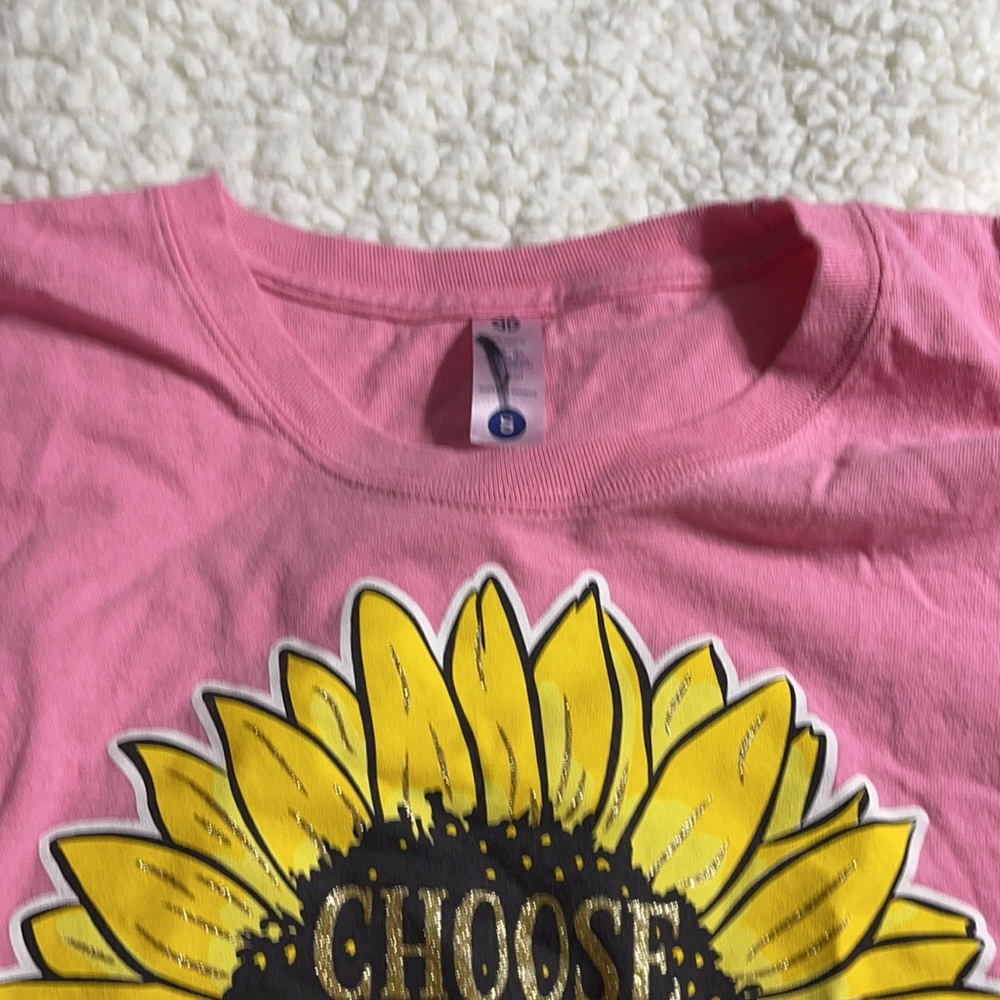 Like new Simple Southern sunflower crop top S - Picture 4 of 4